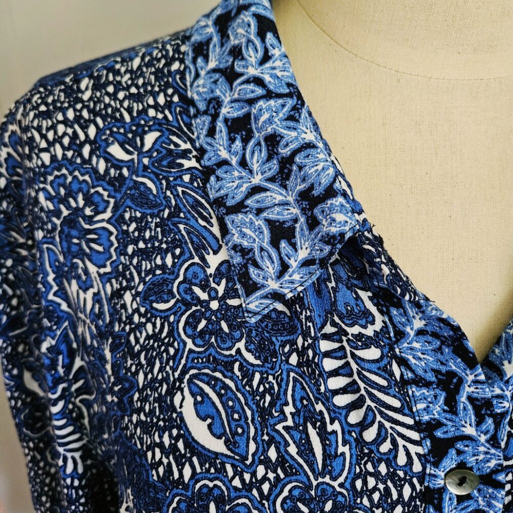 Habitat Clothes New with Tags Size L Blue Floral Top Ruffle Hem Contrasting - Picture 8 of 9